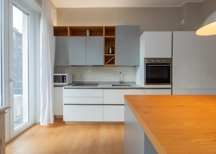 Luxury - Sambuco 5 Apartment *
